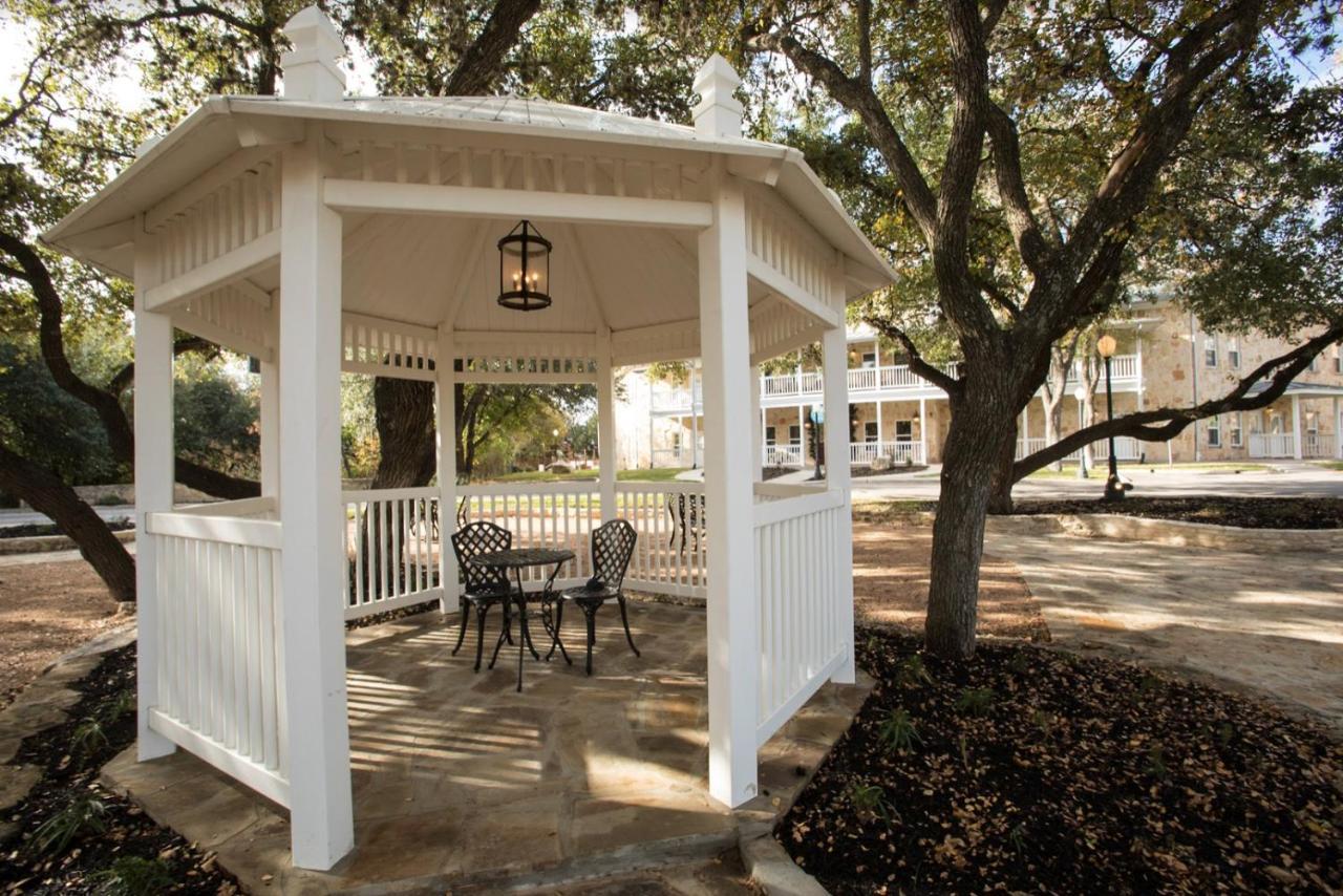 Gruene River & Retreat